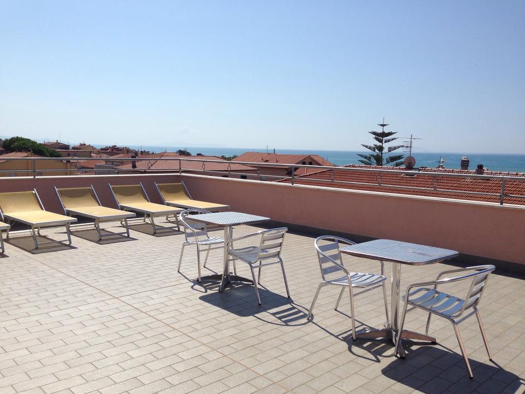 Meri Castiglione della Pescaia Exterior foto